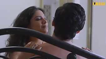 Mature Indian Aunty Enjoys Threesome With Bisexual Man